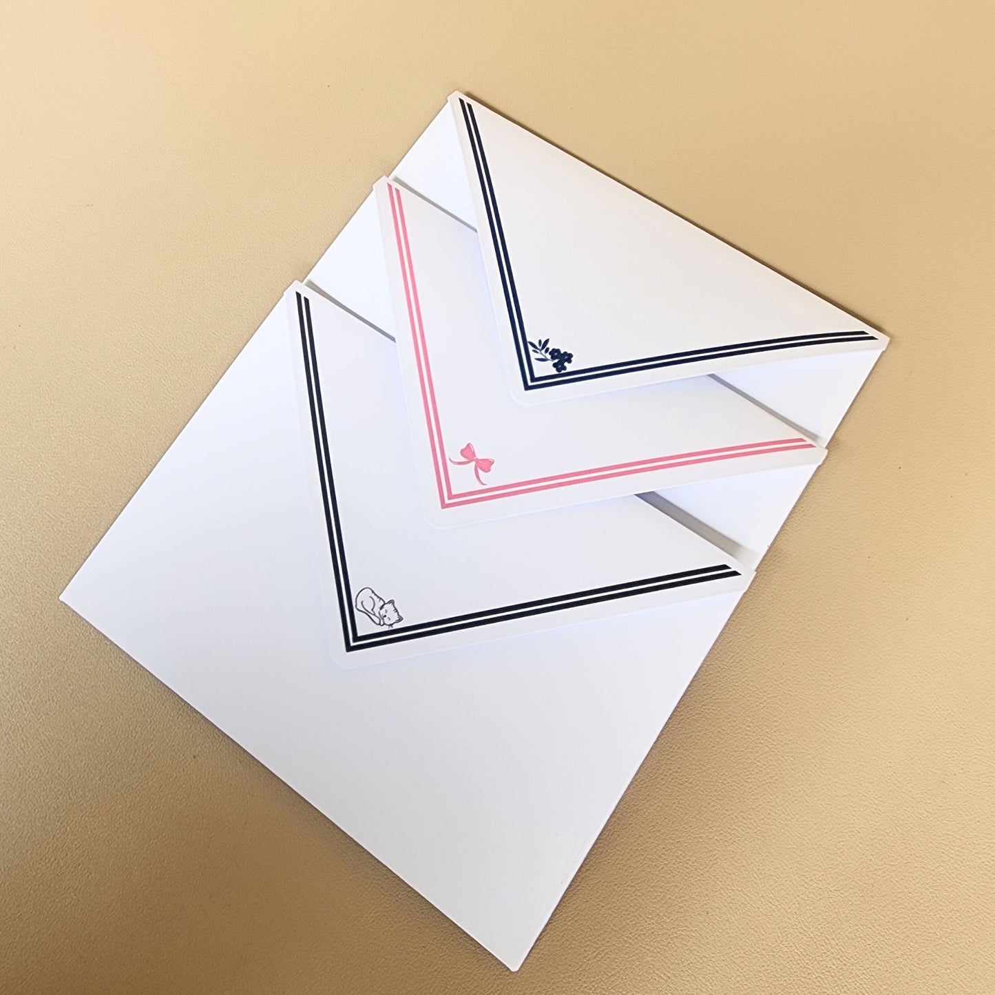 Little Charms & Scallops – Stationery Set