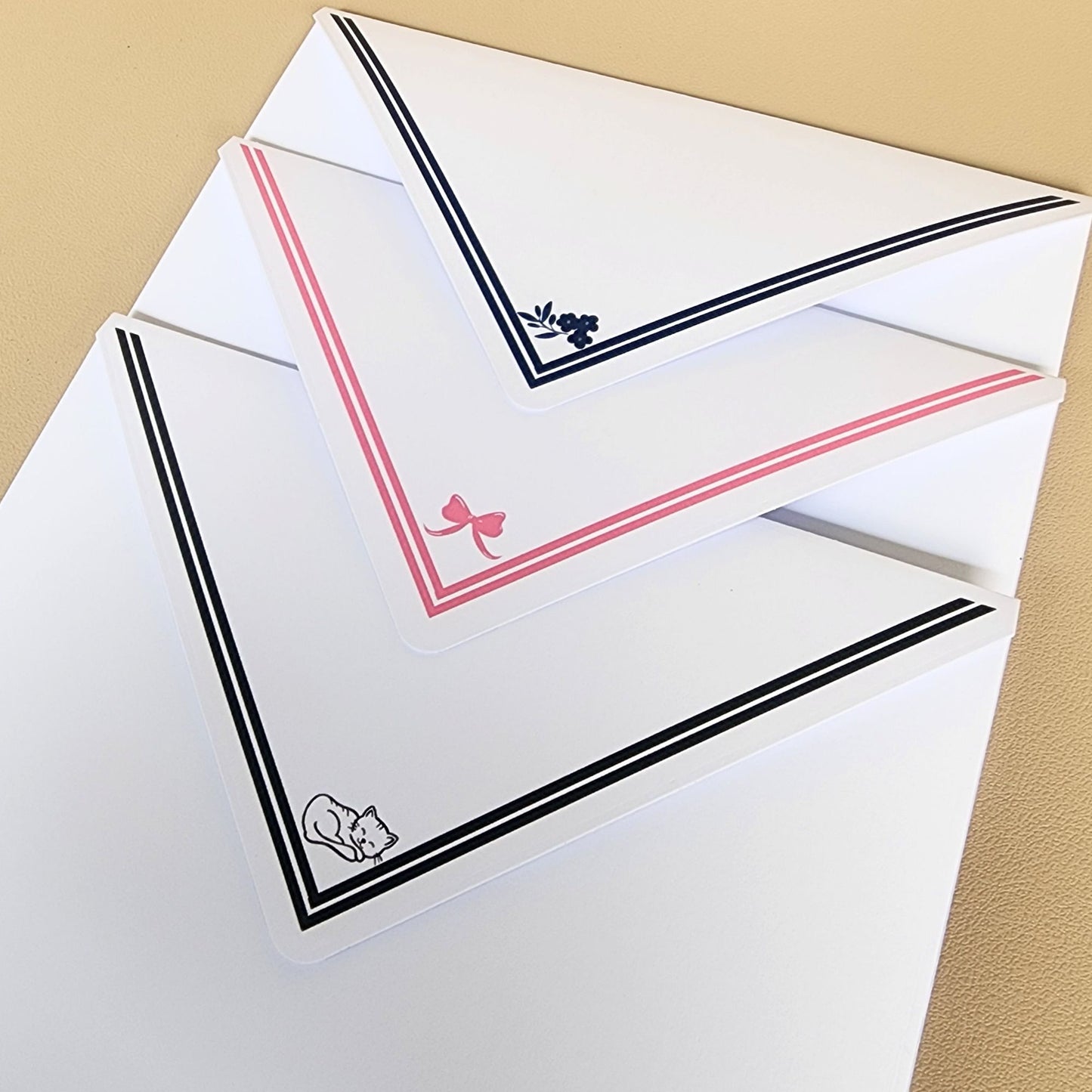 Little Charms & Scallops – Stationery Set